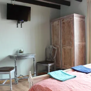 https://bb-janine.ostend-hotel.net