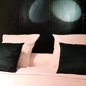 https://goodnight-antwerp.hotelsantwerp.net