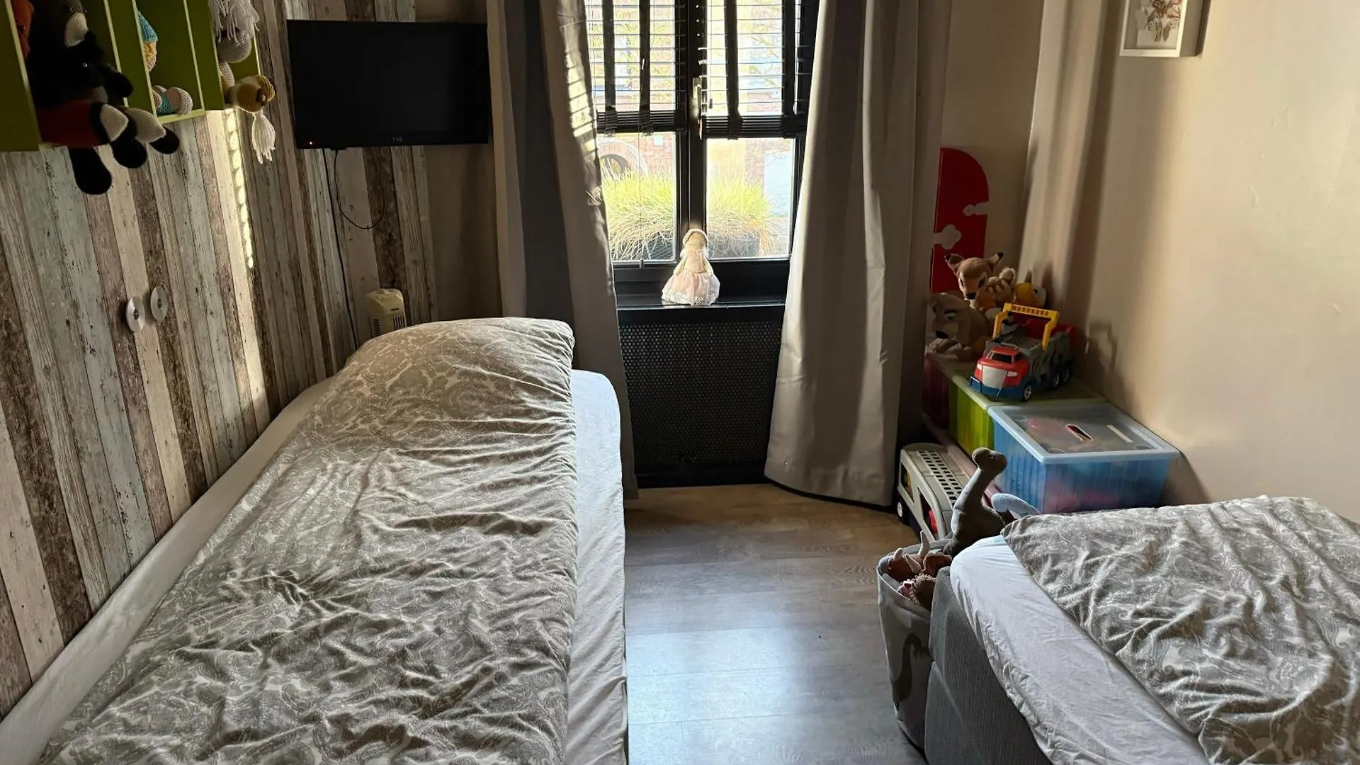 ** Bed & Breakfast B&B Family@Home66 Bruges Belgium