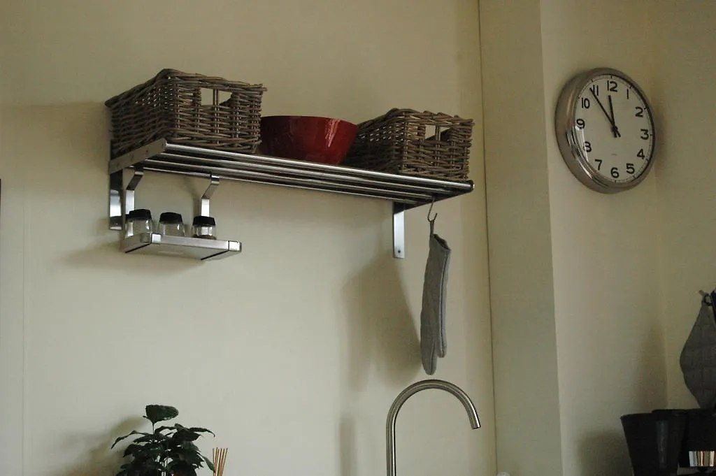 Bed and breakfast B&B Family@Home66 Brujas
